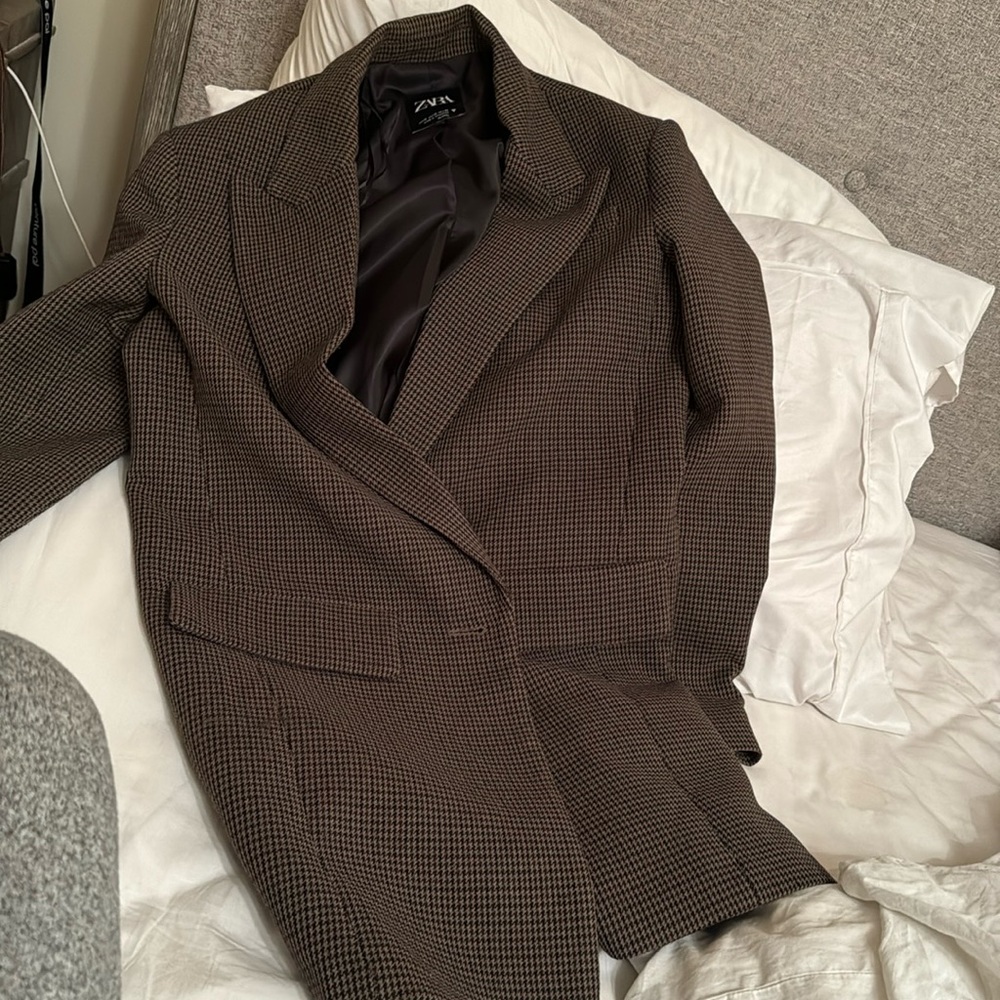 Houndstooth blazer